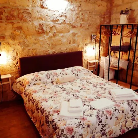 Loft Albicocca Bed and breakfast Bari